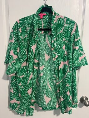 Lilly Pulitzer Frankie button up large